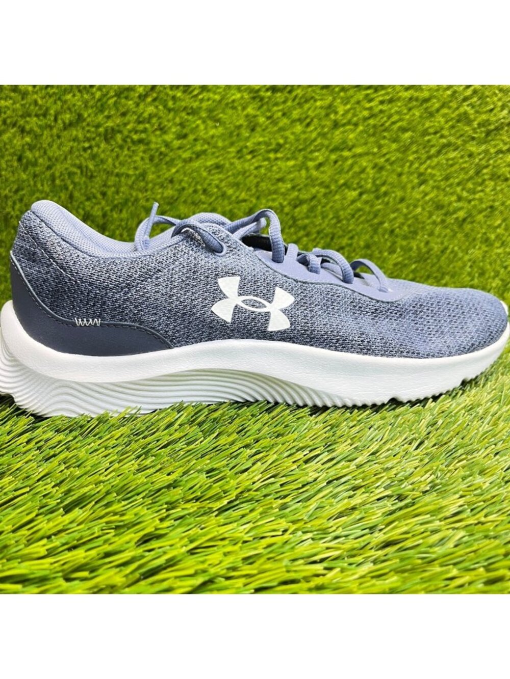 Under Armour Mojo 2 Womens Size 10 Blue White Athletic Running Shoes Sneakers